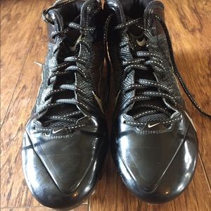 Men’s Nike football shoes